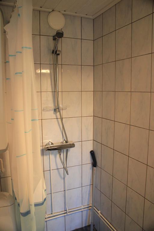 Hjortoe Stugor & Stockhus Finstrom Pokój zdjęcie